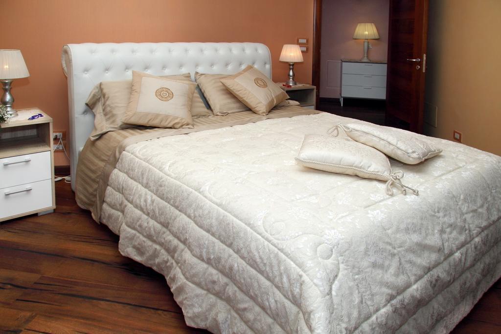 مونوبولي B&B Villa Il Sughero المظهر الخارجي الصورة