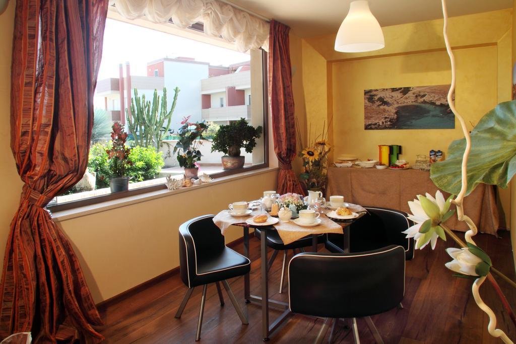 مونوبولي B&B Villa Il Sughero المظهر الخارجي الصورة